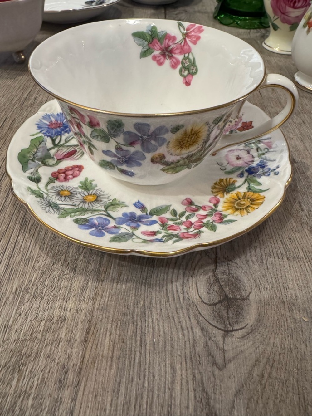 Shelley England Hedgerow Fine Bone China Tea Cup & Saucer Set